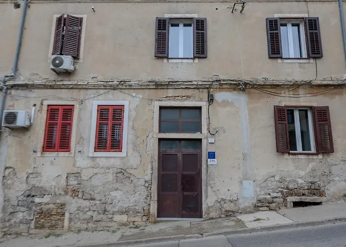 Todor Pula